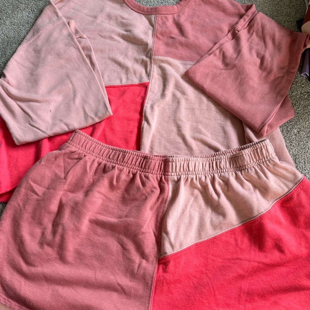 Wild Fable Pink and Coral Lounge Set